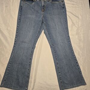 Jeanstar Classic Blue Bootcut Jeans‎